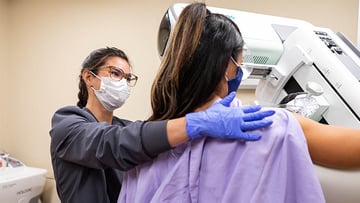 Image of a mammography in a medical setting. The National Comprehensive Cancer Network is recommending annual screening starting at age 40 if you