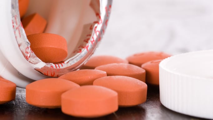 ibuprofen pills and bottle