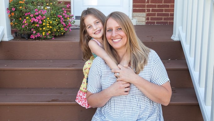 Leia Annerino with her mom, Susan