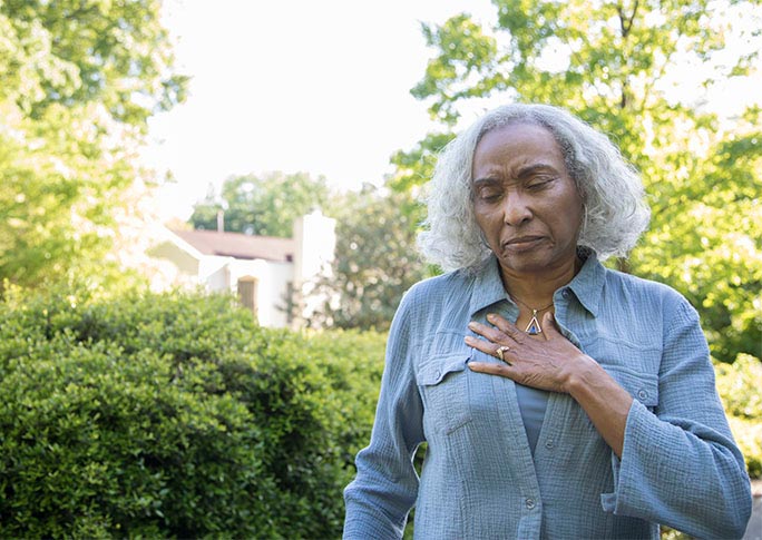 What do heart attacks feel like in women? - UChicago Medicine