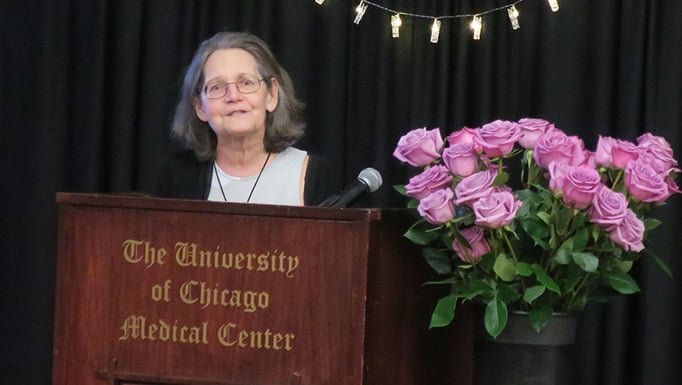 Speaker at the UChicago Medicine organ donor remembrance ceremony