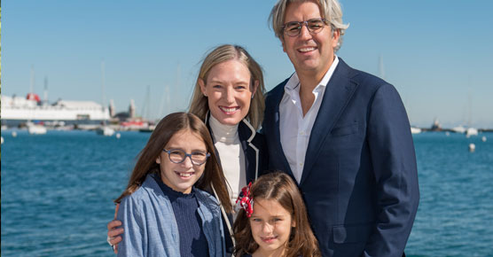 CAR T-cell patient Jacelyn Walsh and family