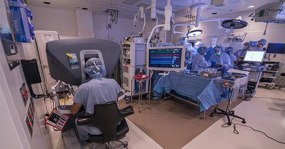 balkhy robotic surgery 556 x 290