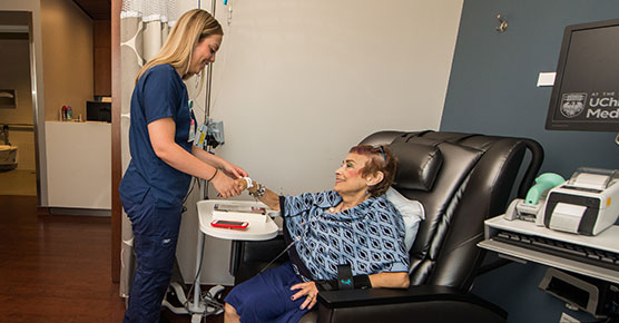 Diabetic patient receiving dialysis at Orland Park