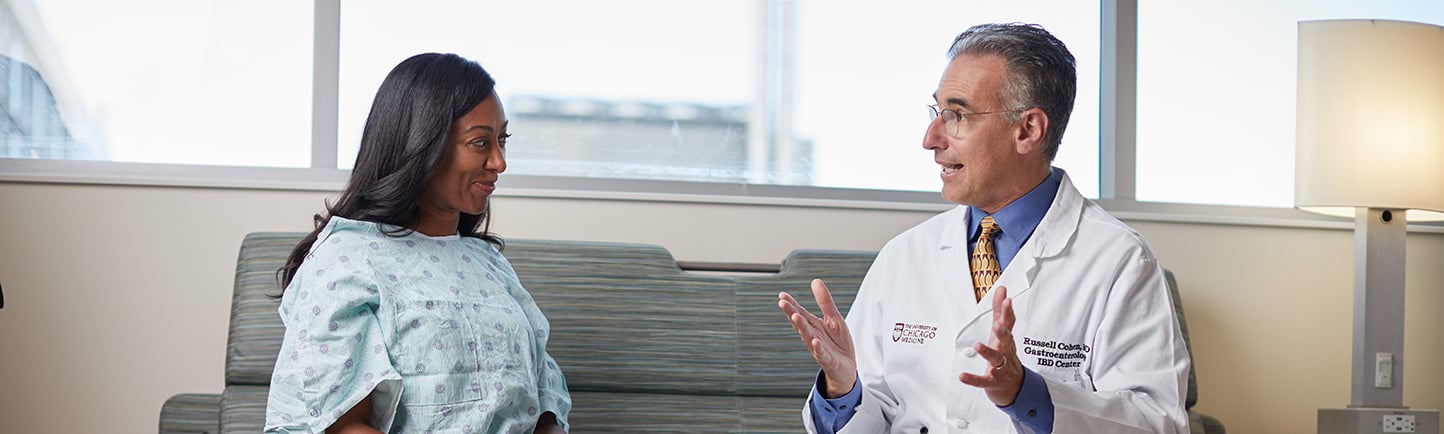 Dr. Russell Cohen talking with an IBD patient