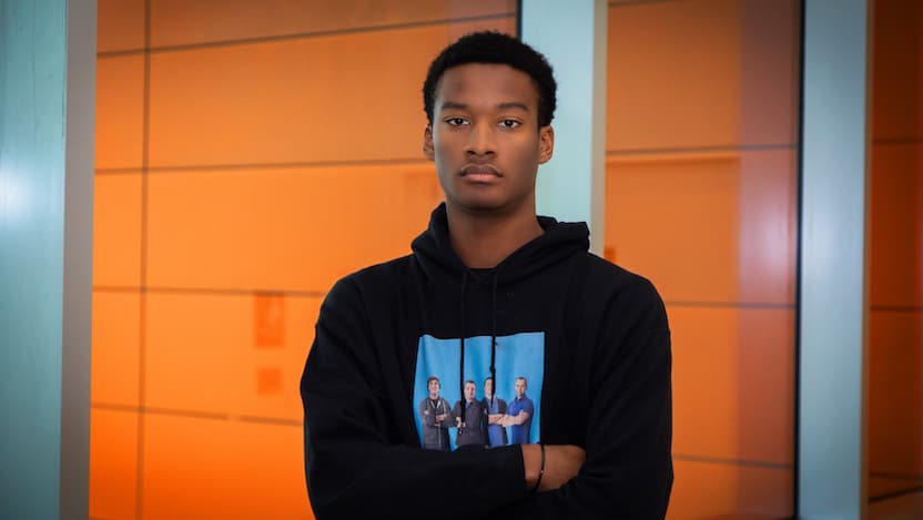 Mekhi Bailey poses