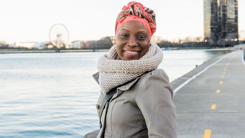 Shanette Caywood, breast cancer patient, at the Chicago lakefront