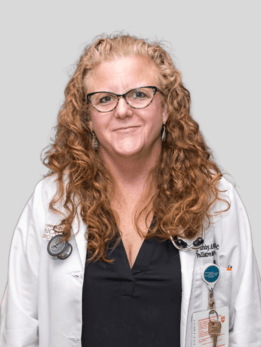 Kelly Truby headshot